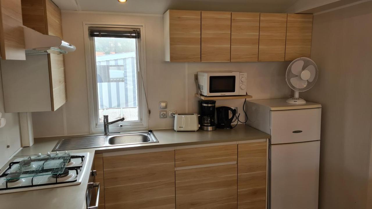 Mobil Home La Licorne Camping Nous Dormant 생장드몽 외부 사진
